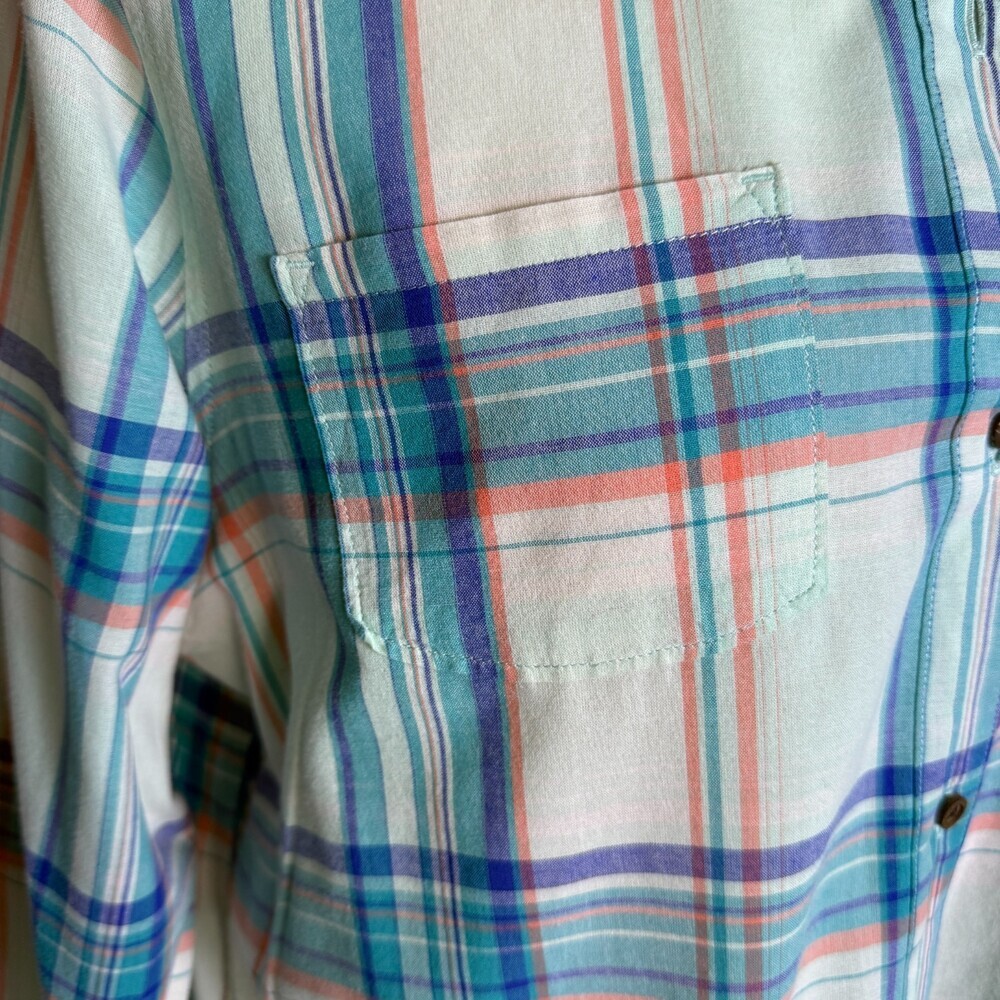 The North Face Button Up Blouse Women's Sz XL Blue Green Plaid Roll Tab Sleeves - Picture 4 of 15